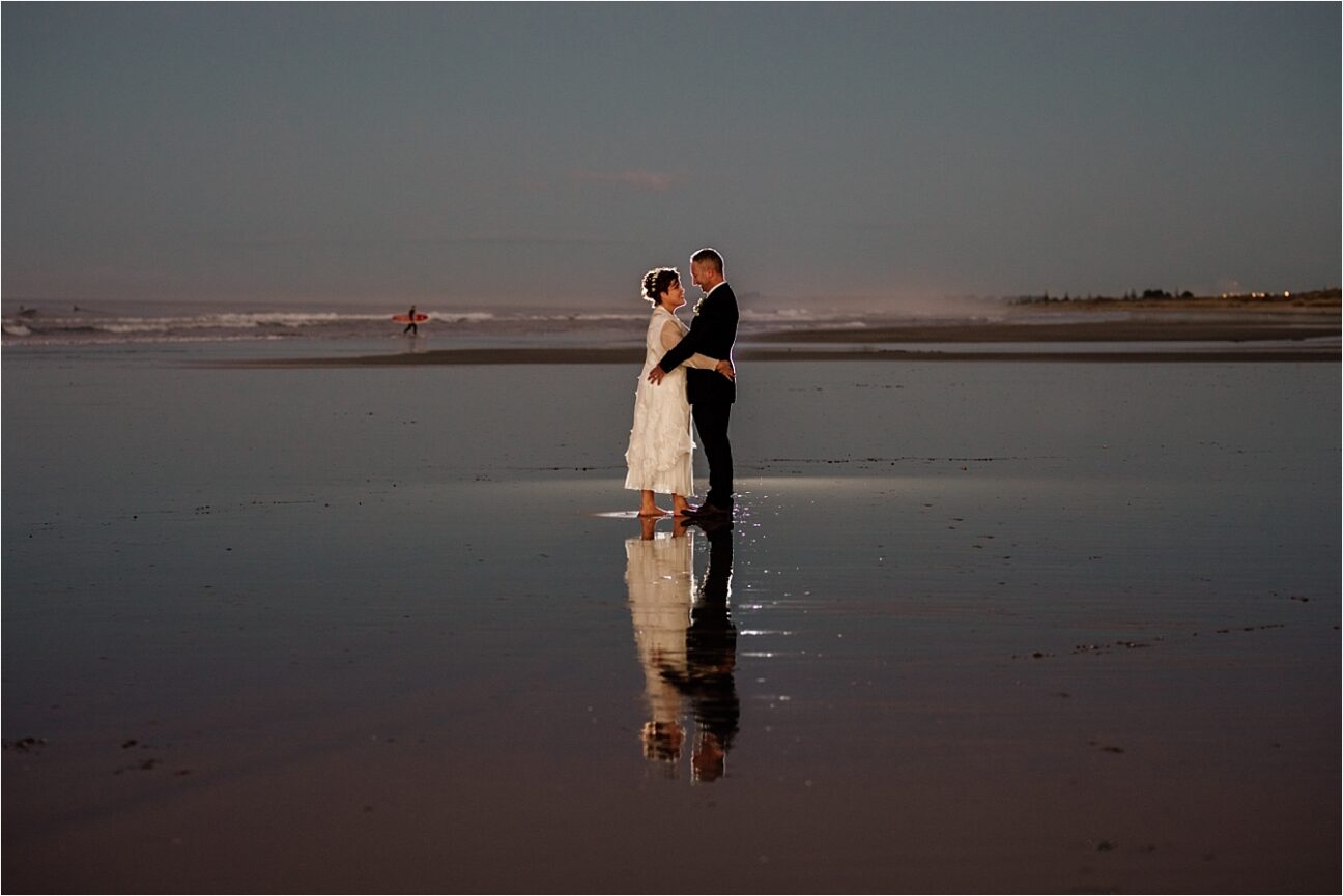 Evening wedding image by Bluebiyou venue