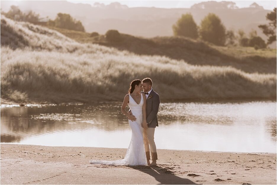 Orua beach house wedding at Hot water beach with Pure Images wedding photographer Rochelle Withell