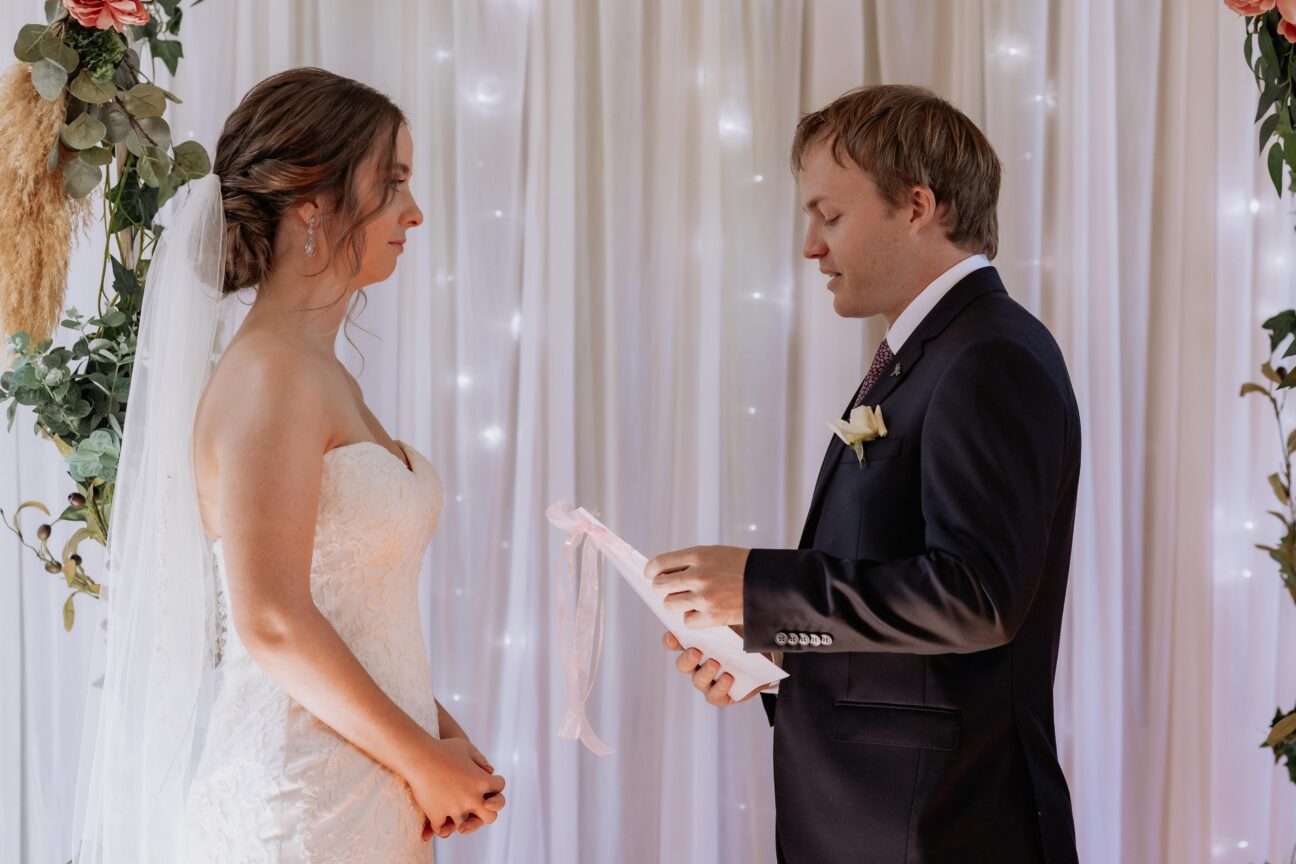 Bride and Groom saying vows
