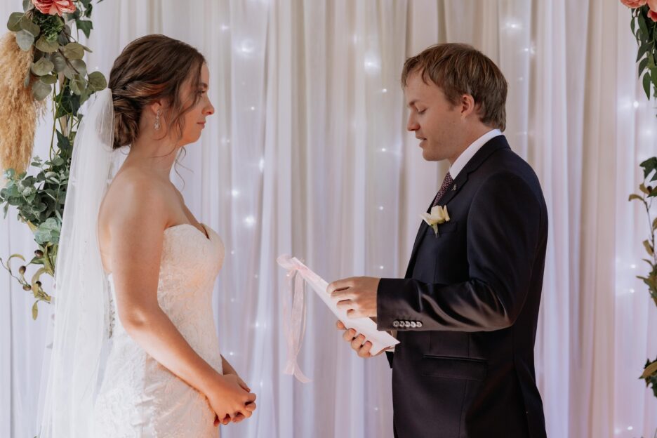 Bride and Groom saying vows