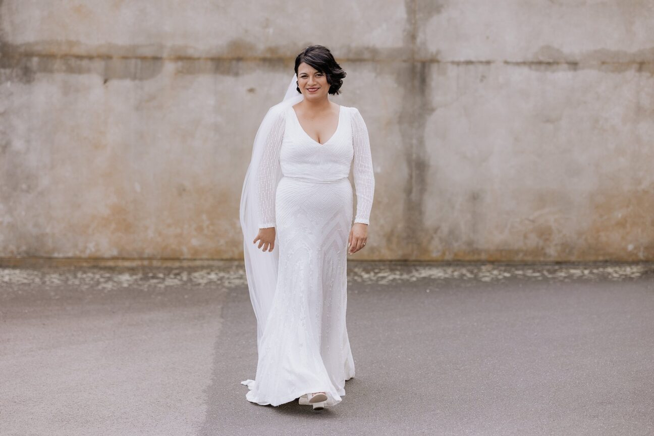 Bride in her Karen Willis Holmes wedding dress