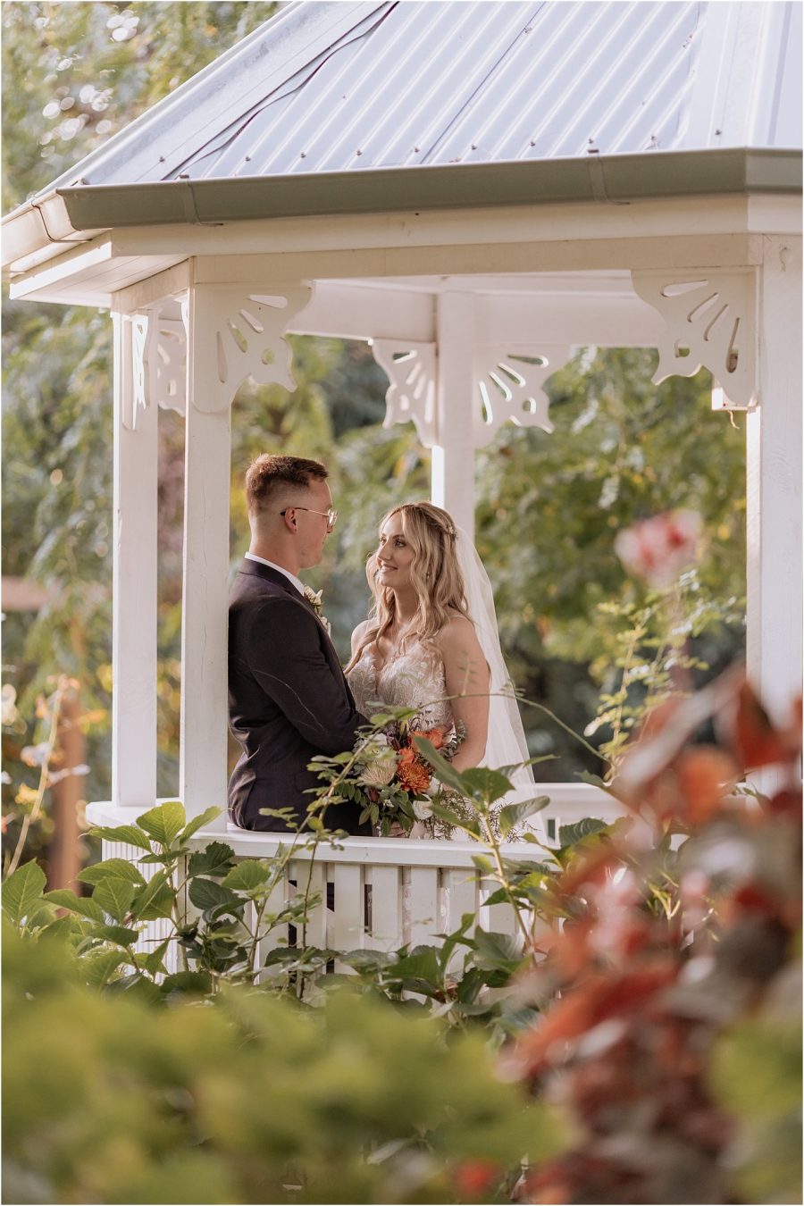 Garden wedding photos at persimmon lane