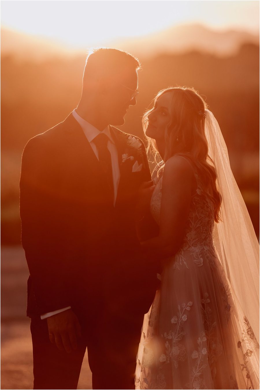 Tauranga bride and groom in Autumn late light