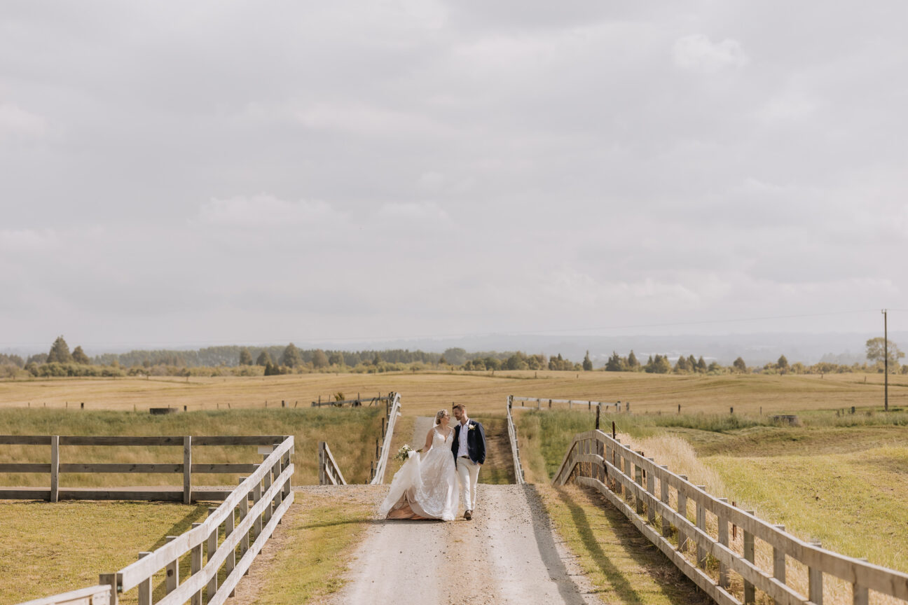 wedding photos on the driveway Te Tumu estate Papamoa